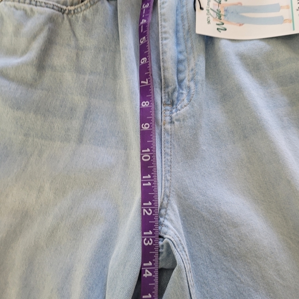 Ymi rip distressed light wash wide leg 90's style jeans - Picture 5 of 11